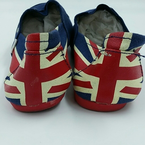 TOMS l One for One Flag Sneakers - Picture 6 of 8